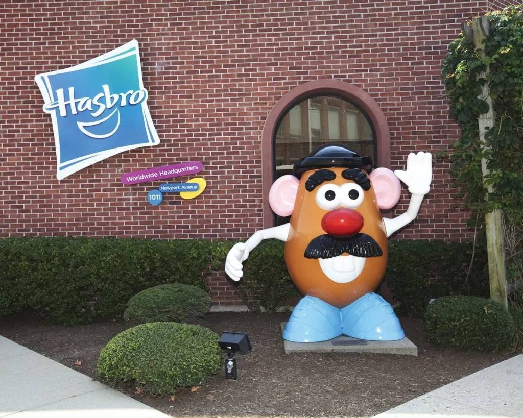 Article image for Hasbro to lay off 1,000 people; impact in R.I. unclear