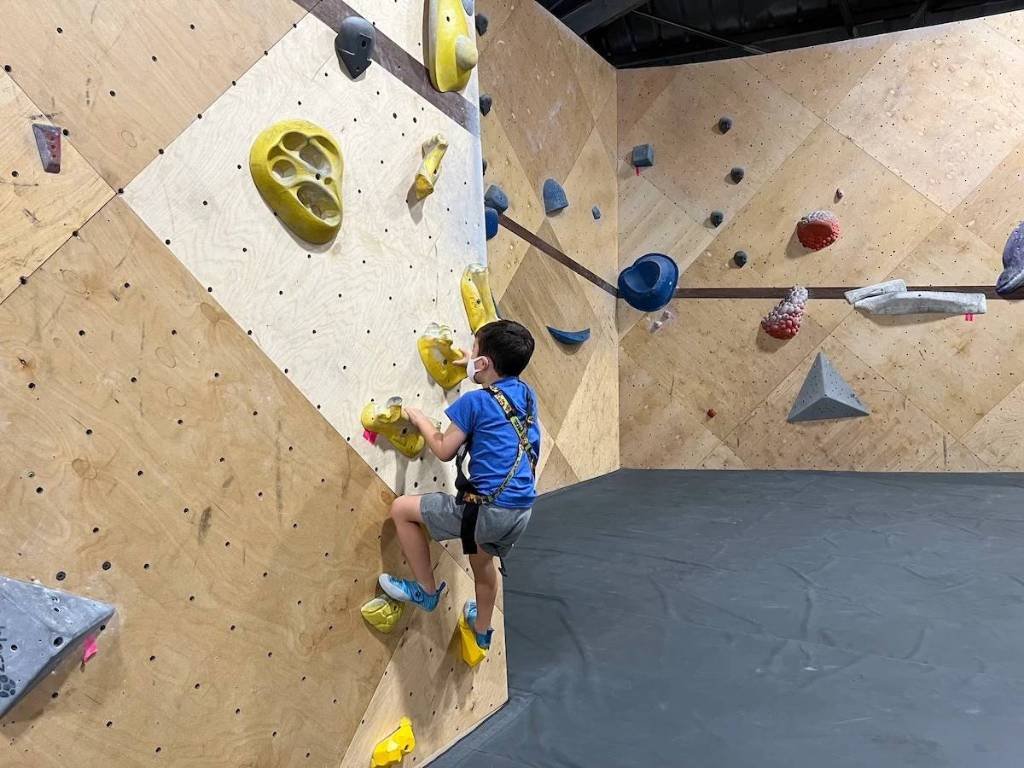 Article image for We Tried It: Indoor Rock Climbing at HiClimb in Kaka’ako