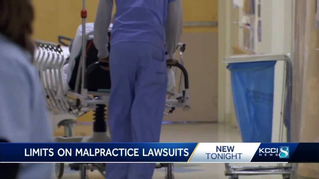 Article image for Some Iowa lawmakers consider $1 million cap on medical malpractice damage lawsuits
