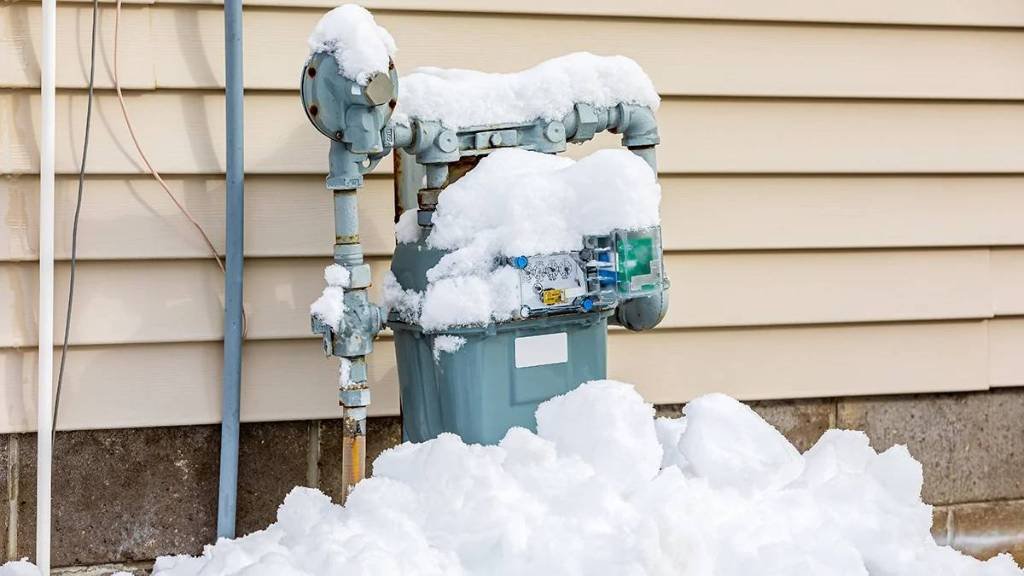 Article image for Mass. Customers to Have Gas Bills Cut Mid-Season. Here’s How Much