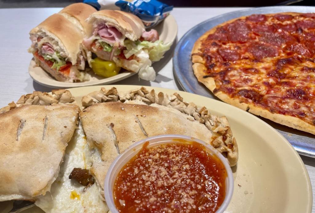 Article image for $10 Deals: There’s an abundance at Memphis Pizza Café