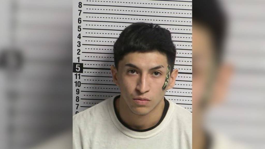 Article image for Las Cruces man accused of pointing gun, physically assault ex-girlfriend