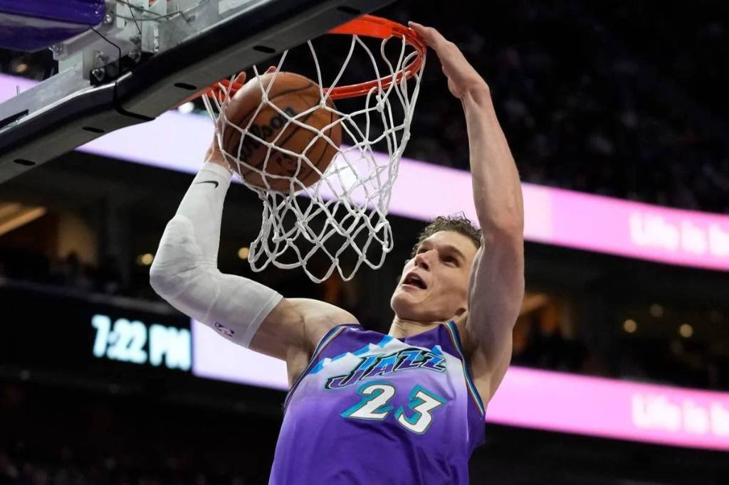 Article image for Lauri Markkanen becomes fourth ex-Wildcat to receive NBA All-Star nod