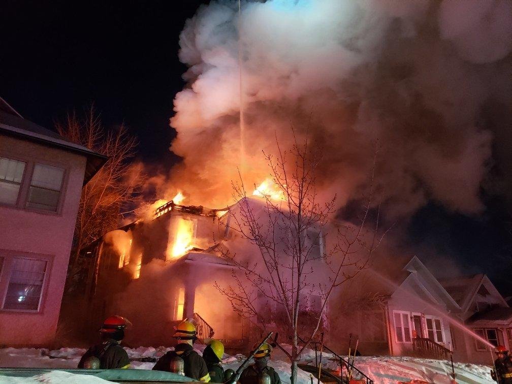 Article image for Minneapolis duplex a total loss after 2-alarm fire Friday morning