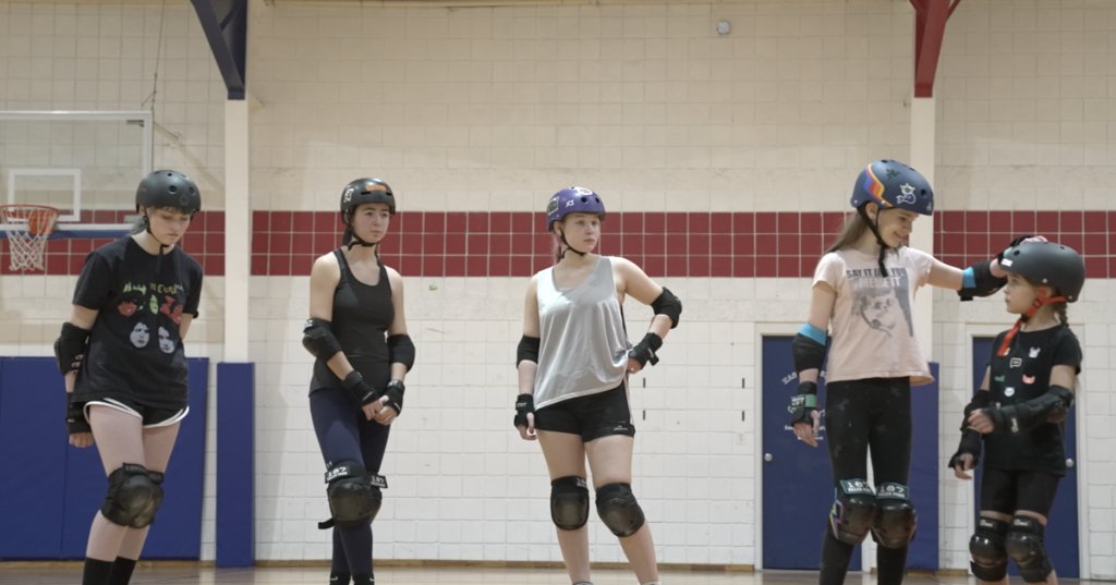 Article image for Throw on some skates and join the Lansing Junior Roller Derby team