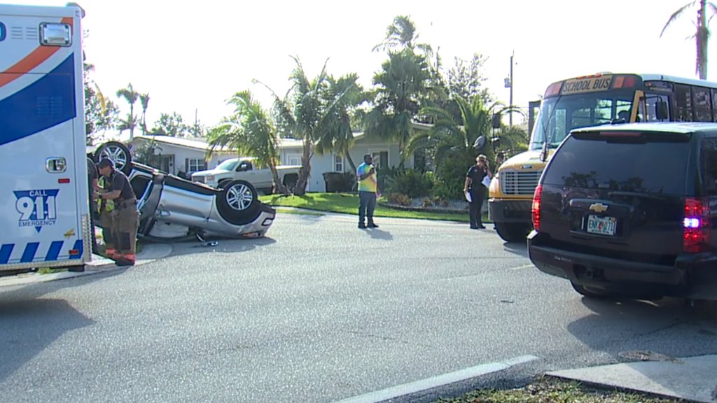 Article image for No one hurt in crash involving a school bus in Fort Myers