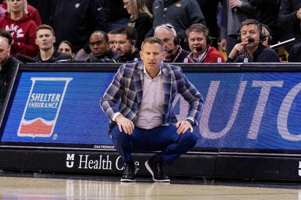 Article image for Alabama basketball coach Nate Oats on contract extension, salary boost: ‘I don’t want to go anywhere’