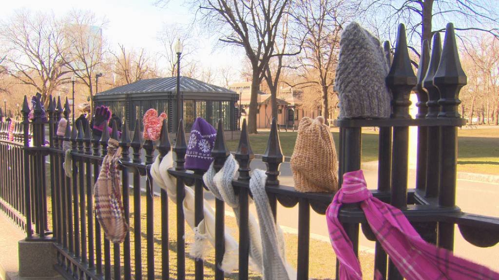 Article image for Gloves, hats left on Boston Common before dangerous cold