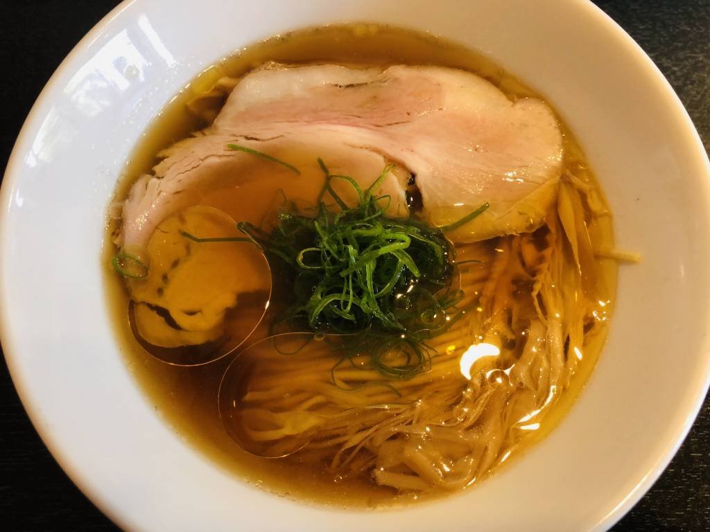 「愛知の醤油ラーメン店」人気ランキングTOP20！　第1位は「らぁ麺 紫陽花」【2024年10月28日時点の評価／ラーメンデータベース】