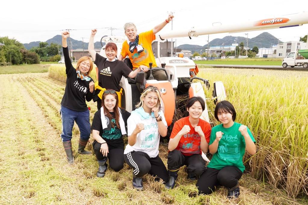 LLPW-Xが静岡県清水町のカンドリーファームで『神取米』を収穫!