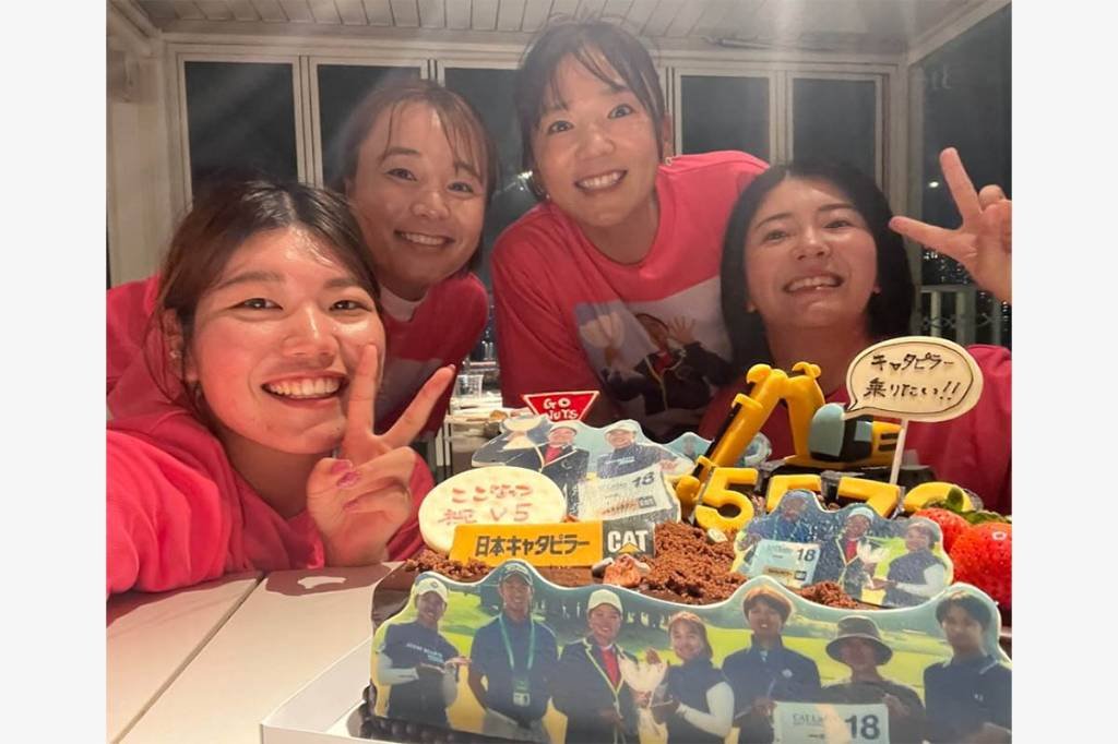 「カッコ良すぎた…」有村智恵が49歳“イケオジ”俳優との夢のラウンドを報告!「ゴルフもうまかった」貴重すぎる近影にファンから大反響