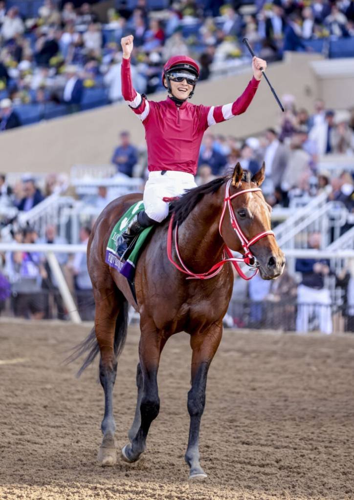 【BCクラシック】フォーエバーヤング、世界制覇。坂井瑠「馬に感謝、全てに感謝」